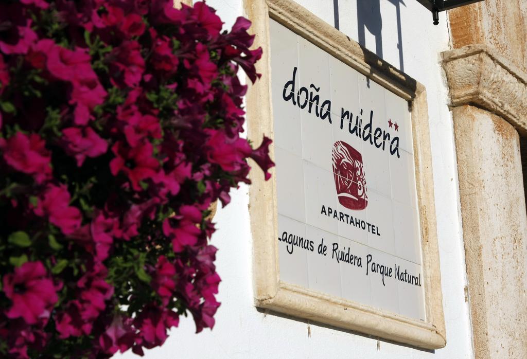 Aparthotel Doña Ruidera Exterior foto