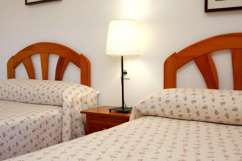 Aparthotel Doña Ruidera Habitación foto